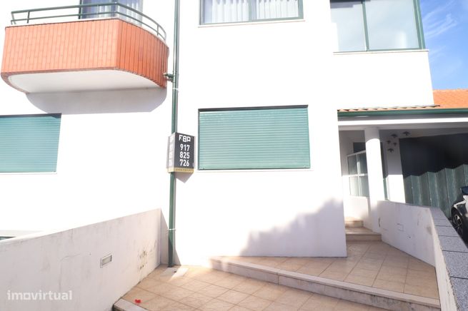 Andar Moradia T3 com garagem em S. Cruz do Bispo-1