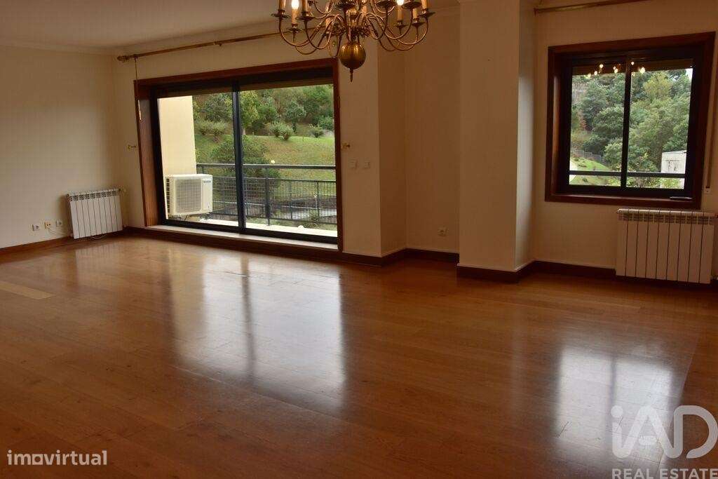 Apartamento T5 em Santo António dos Olivais de 306,00 m2 - Grande imagem: 4/30