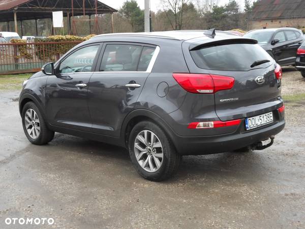 Kia Sportage 1.7 CRDI 2WD Edition 7 - 3