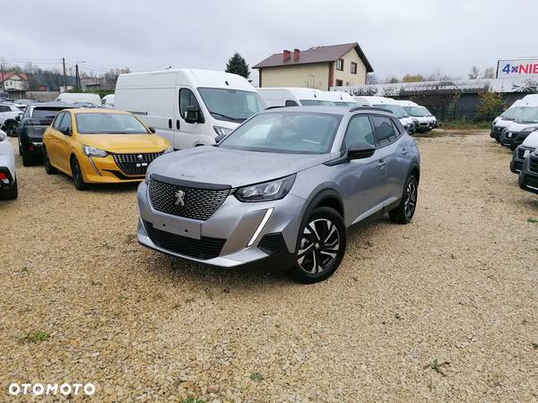 Peugeot 2008 1.2 PureTech Allure Pack S&S EAT8 - 10