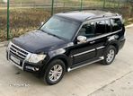 Mitsubishi Pajero 3.2 DI-D Instyle - 1