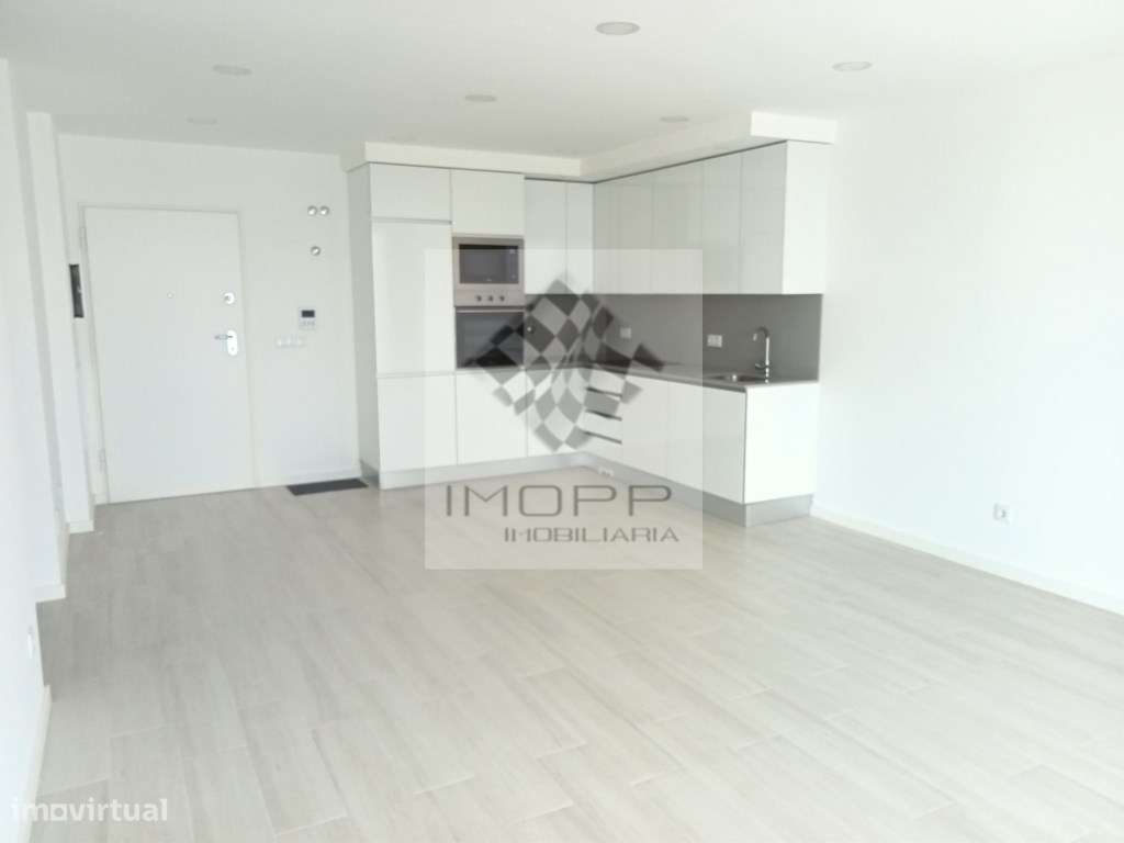 Excelente T1 em Sesimbra - Grande imagem: 3/8