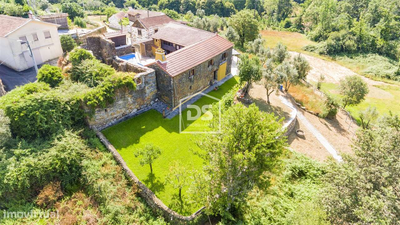 Moradia T5 Venda em São Miguel do Mato,Arouca - Grande imagem: 4/36