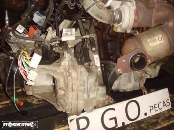 Motor Renault Clio 3 1.5 DCI - 12