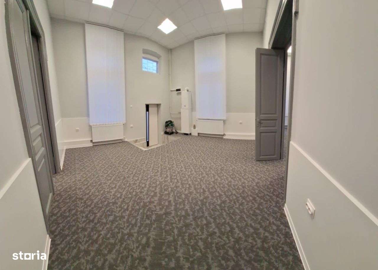 De Vanzare Casa- Spatiu Comercial zona Centrala - Imagine principală: 3/6