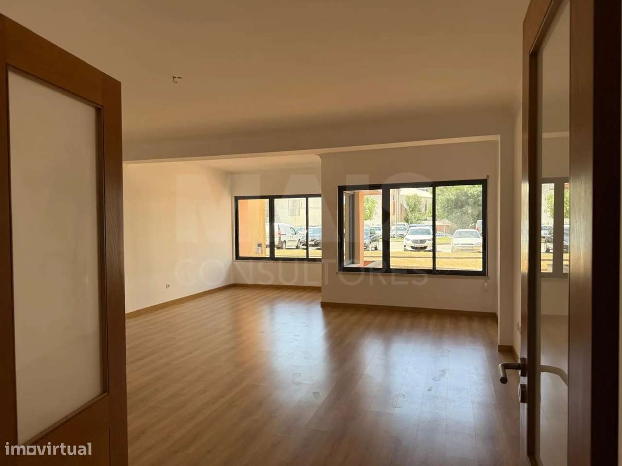Apartamento T2 Semi-Novo | Terraço | Garagem | Bombarral-9
