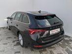 Skoda Octavia Combi 2.0 TDI DSG Style - 3