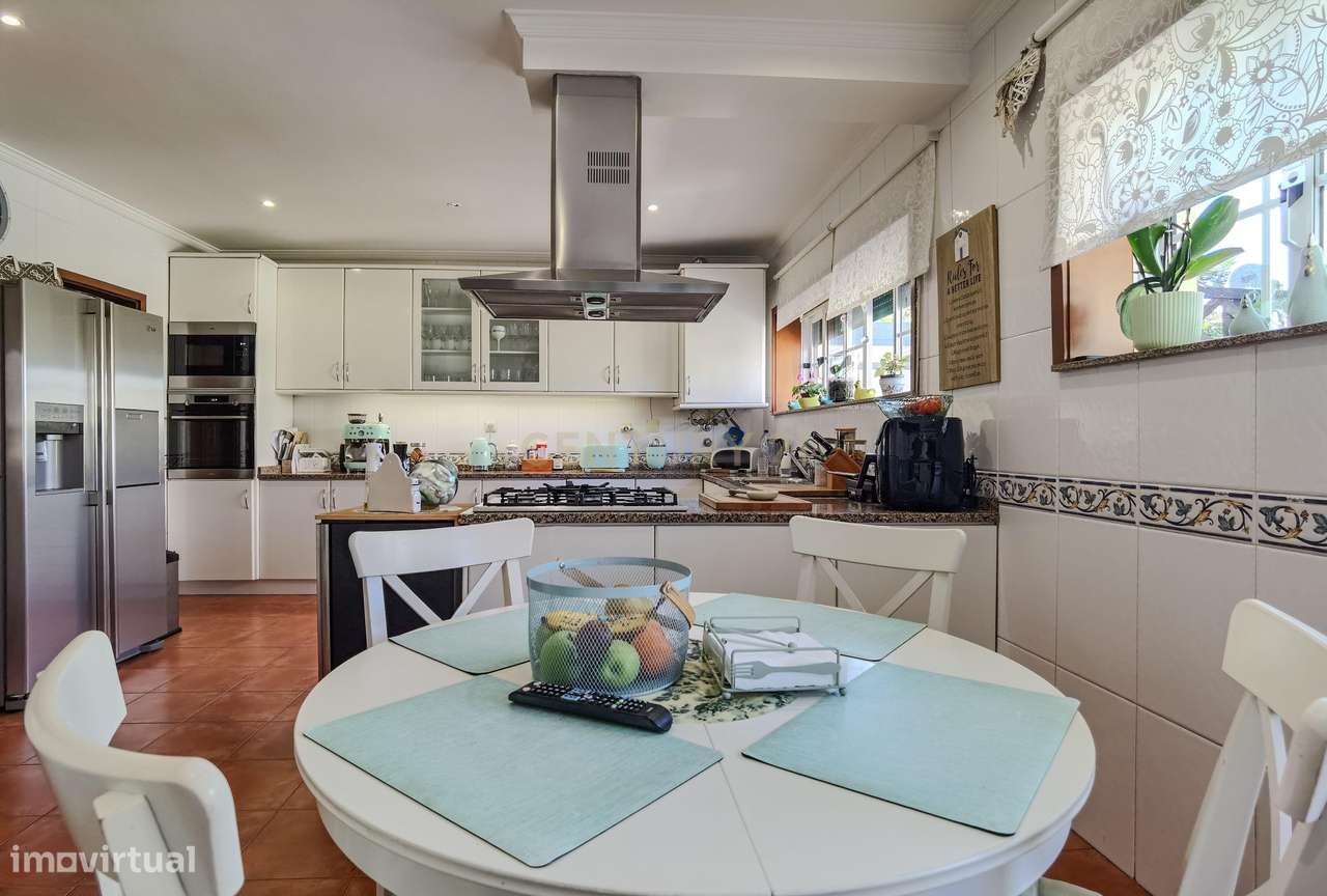 Moradia T4 - Junto ao Aeroporto - Moreira da Maia - Grande imagem: 4/55