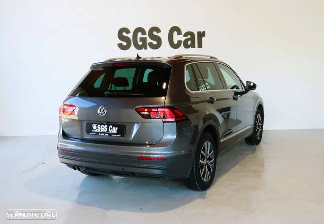 VW Tiguan 1.5 TSI Confortline - 7