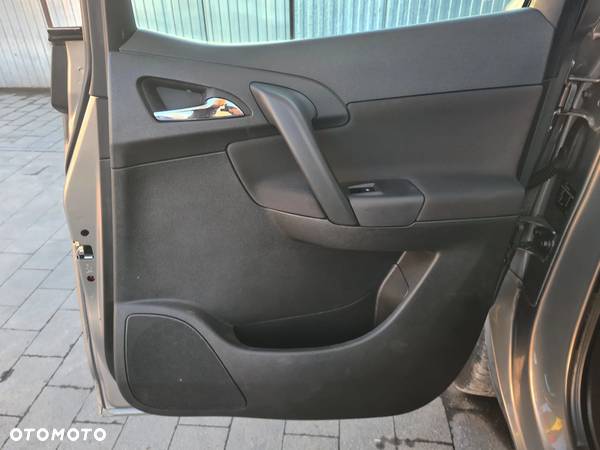 Opel Meriva 1.4 Edition - 24