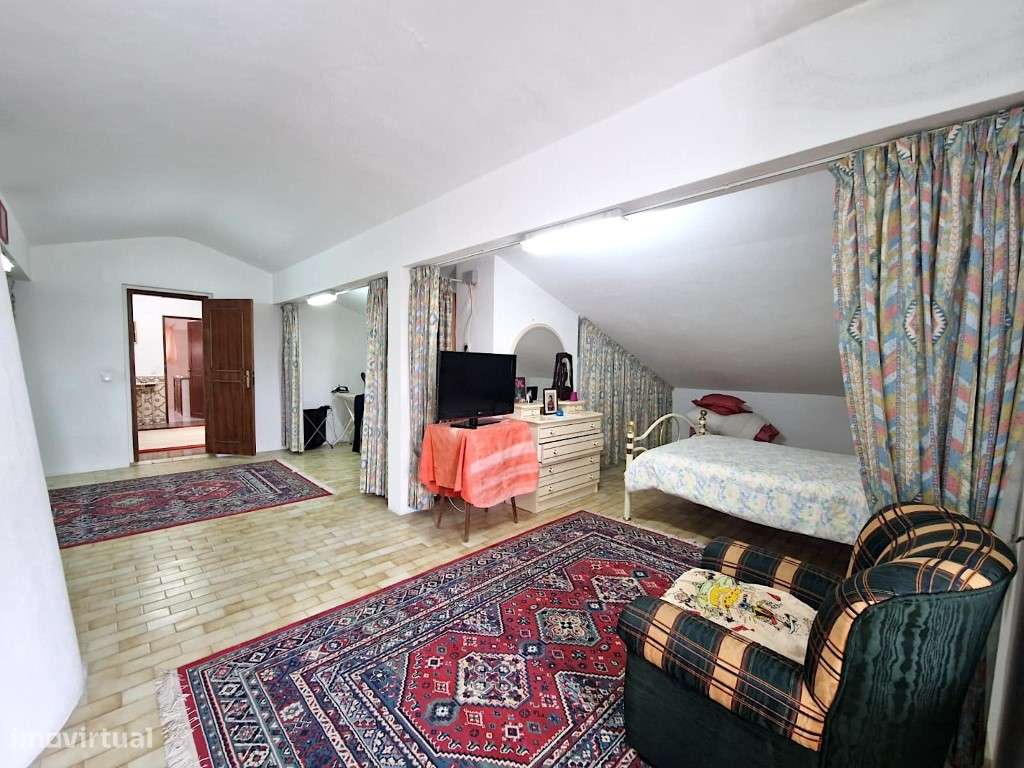 Moradia isolada em Fernão Ferro perto da praia de Sesimbra-43