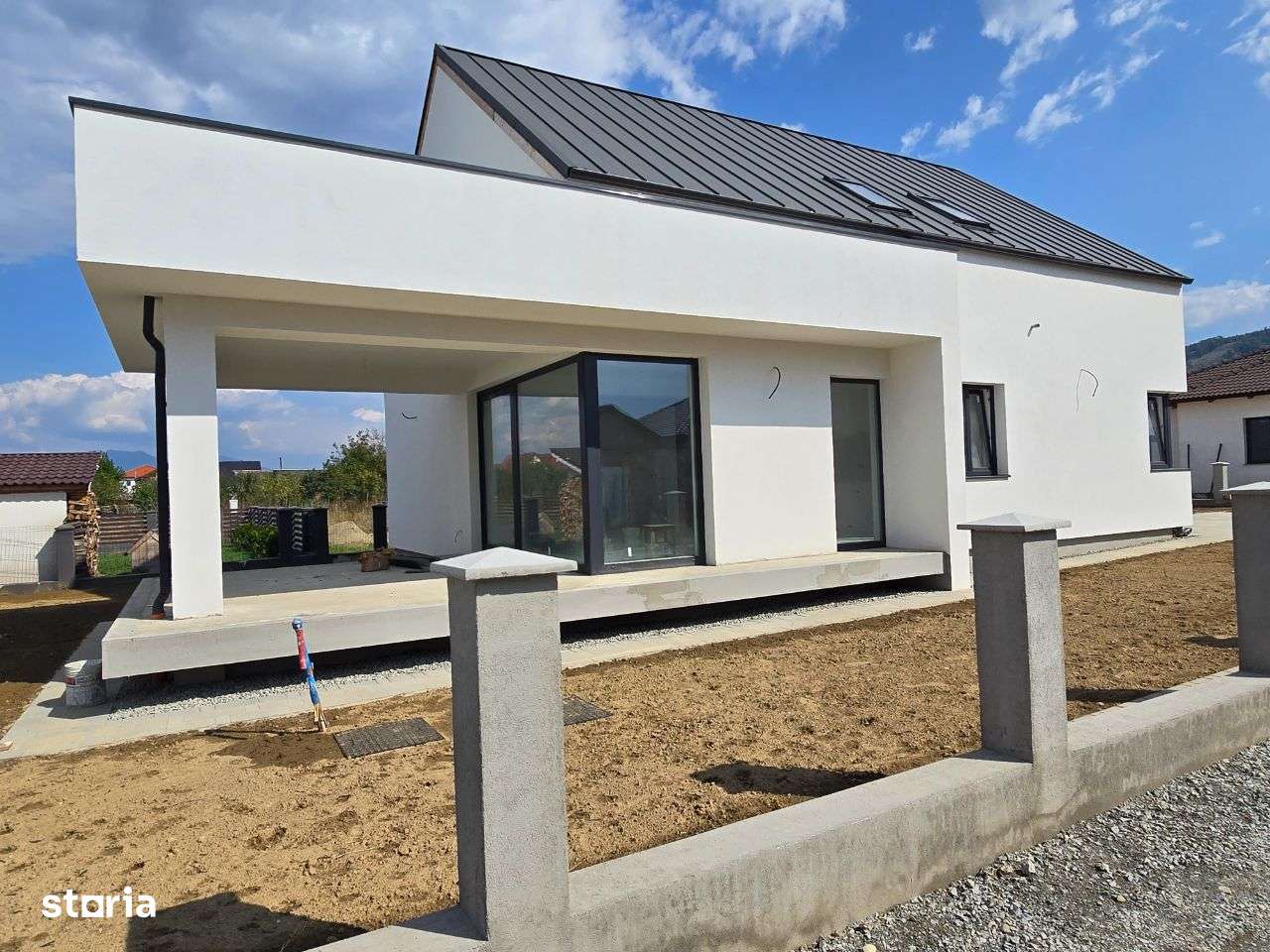 Casa zona Teraplast Arena - Imagine principală: 4/5