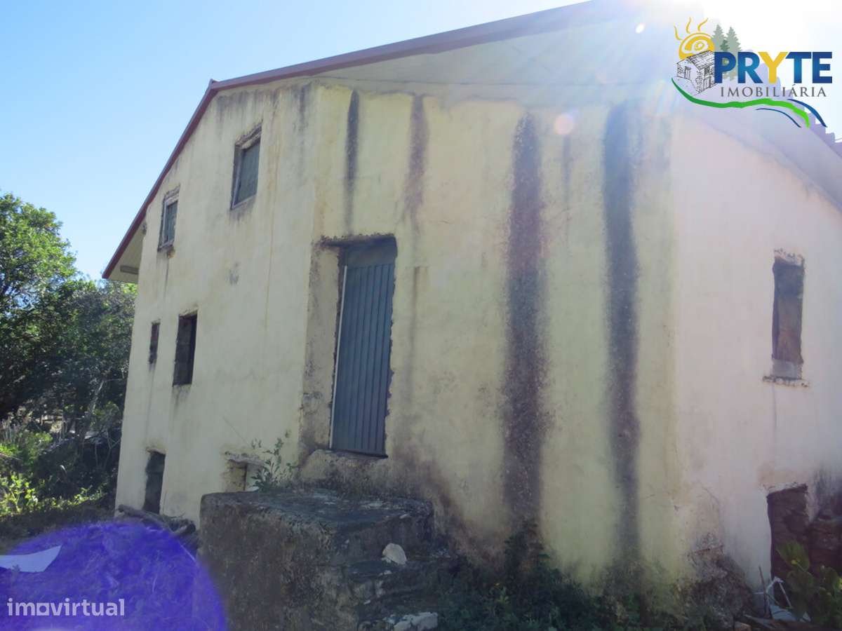 Duas moradias com potencial no Braçal – Proença-a-Nova-11