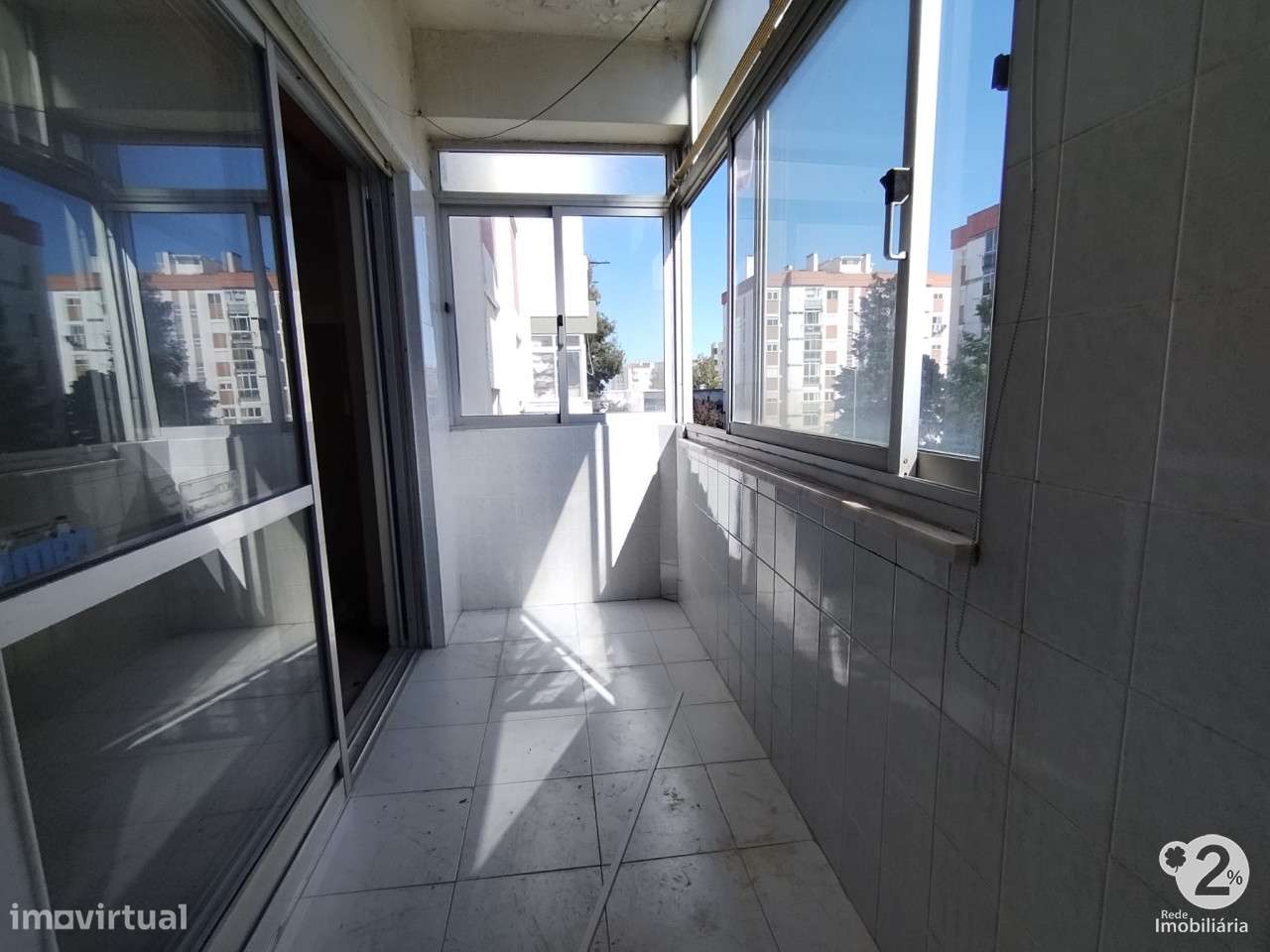 T1 com Elevado Potencial de Valorização em Monte Abraão – Queluz-12