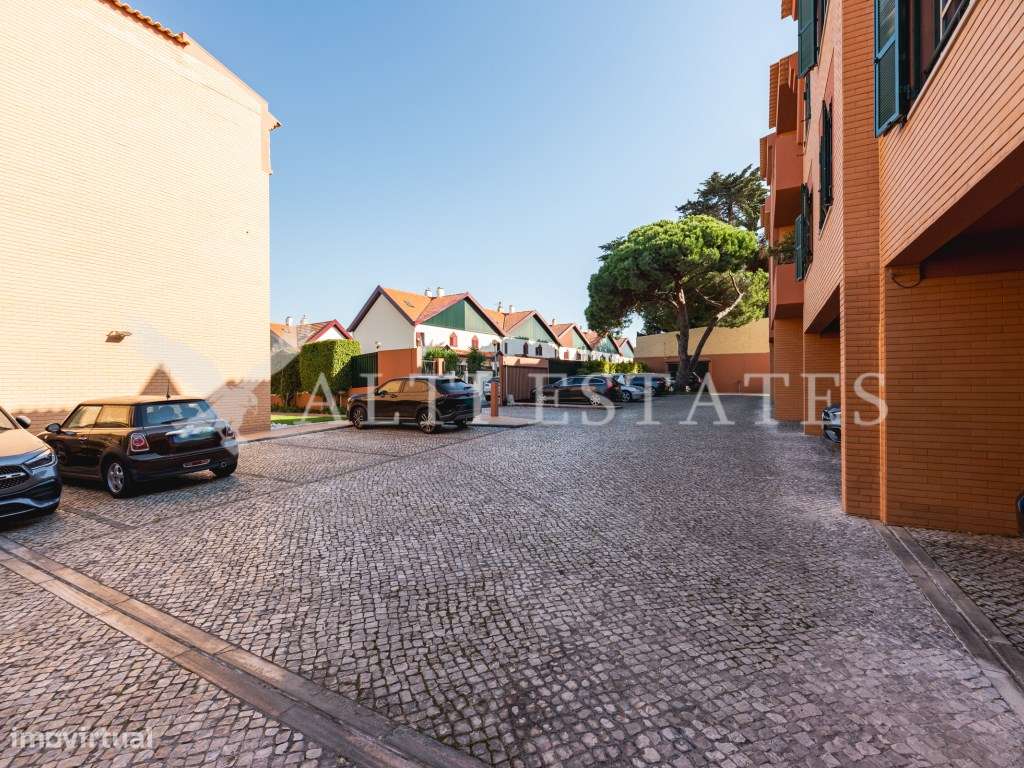 Apartamento T4 no prestigiado Monte Estoril.-51