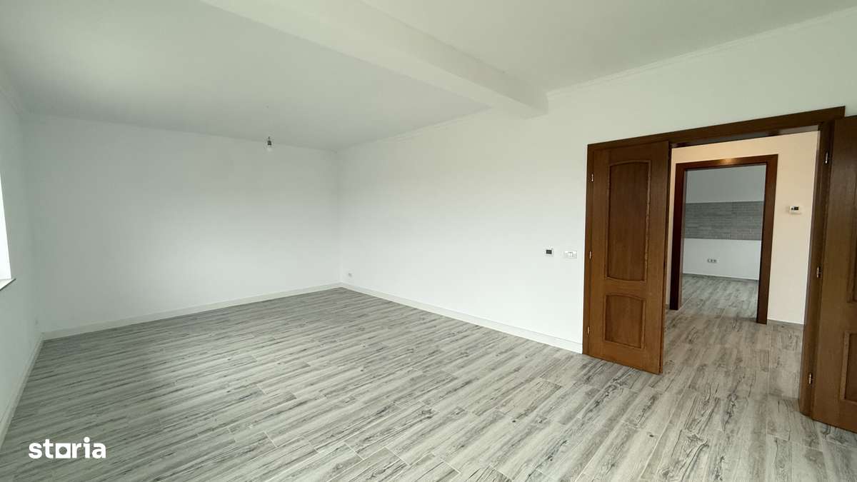 Casă nouă 2025, 4 camere, Sanpetru – Str. Mărului, lângă Dealul Lempes - Imagine principală: 5/16