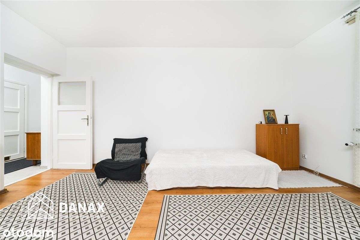 Wieliczka centrum - przestronne 1 pokojowe piwnica - Pełny obrazek: 4/14