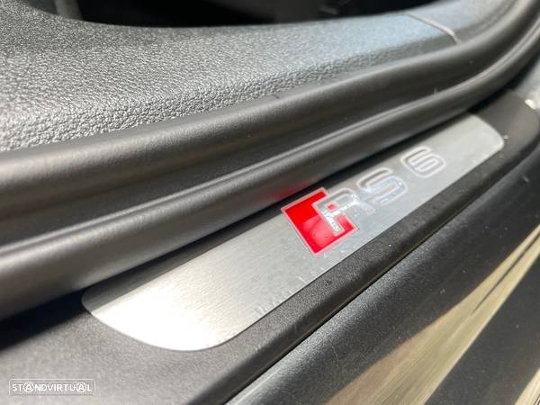 Audi RS6 Avant 4.0 TFSi quattro Tiptronic - 38
