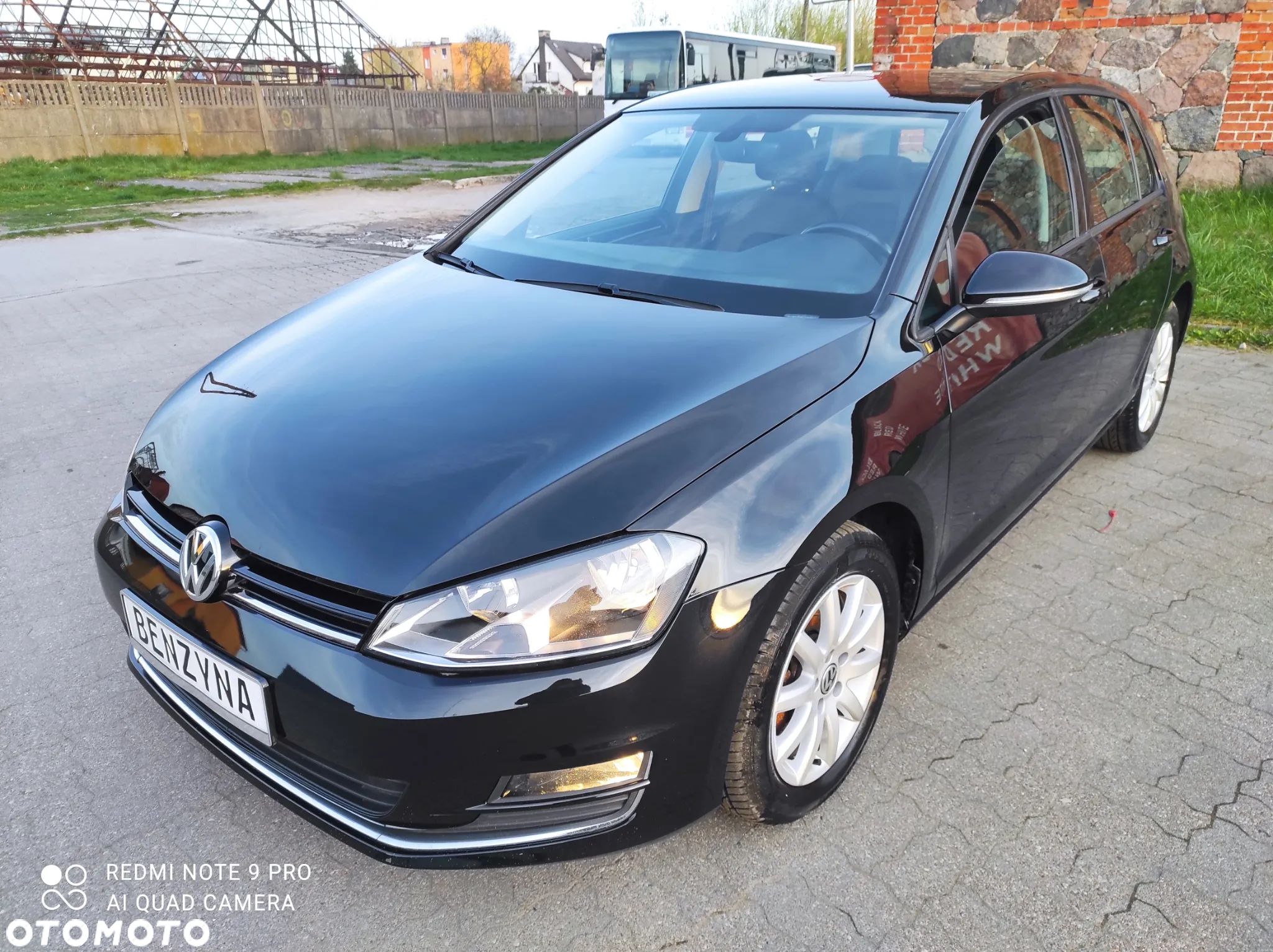 Volkswagen Golf 1.4 TSI BlueMotion Technology Comfortline - 1