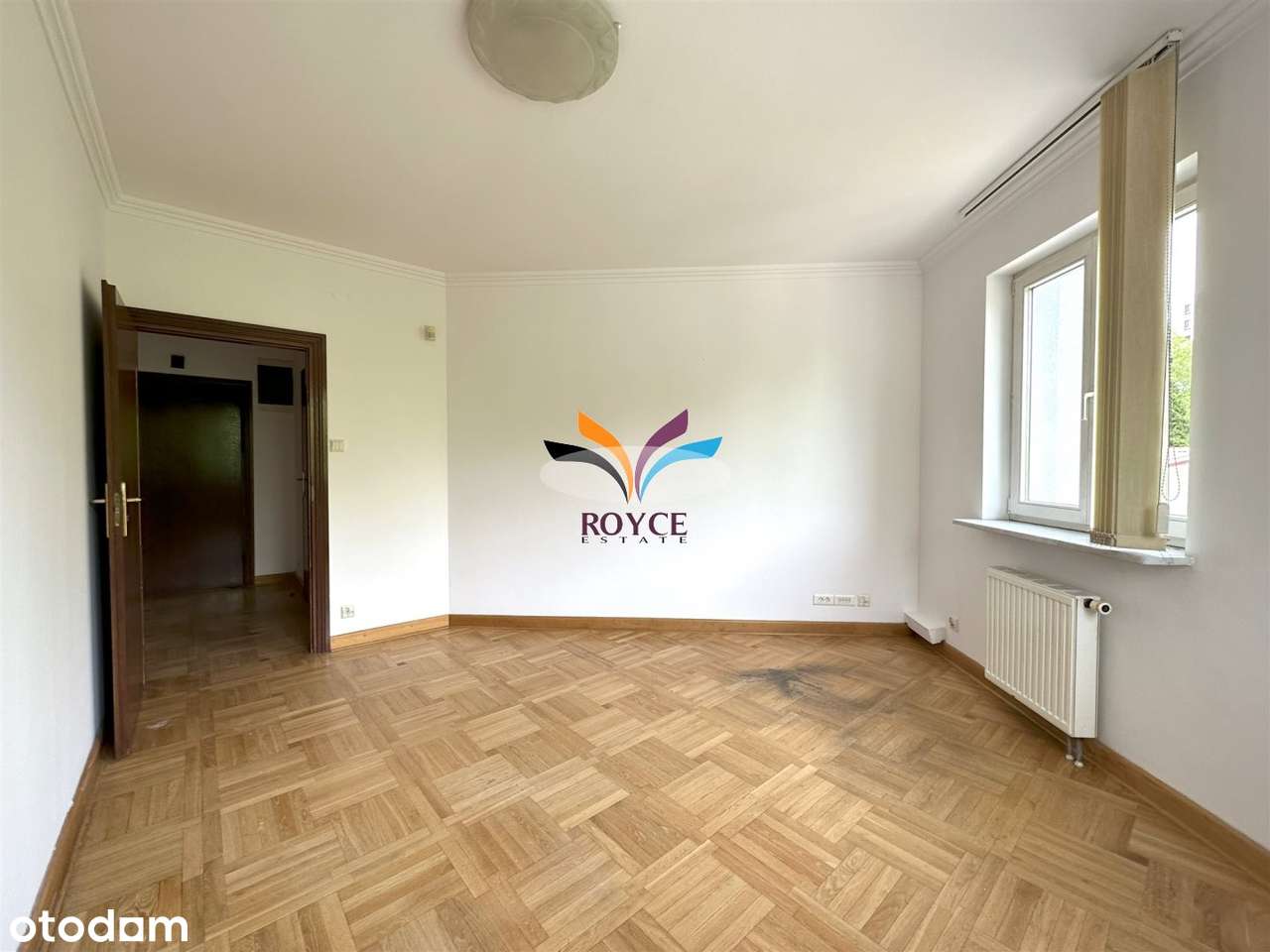 Mokotów ul. Śródziemnomorska 120 m2 garaż komórka-19