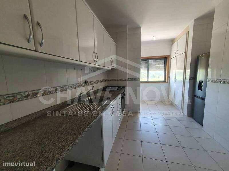 T2 c/ Varanda em Rio Tinto - Grande imagem: 5/14