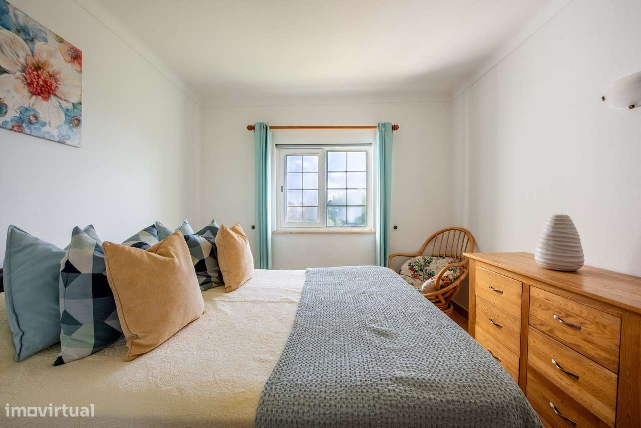 Espaçosa casa geminada de 3 quartos no Golf Santo António Resort, Bude-16