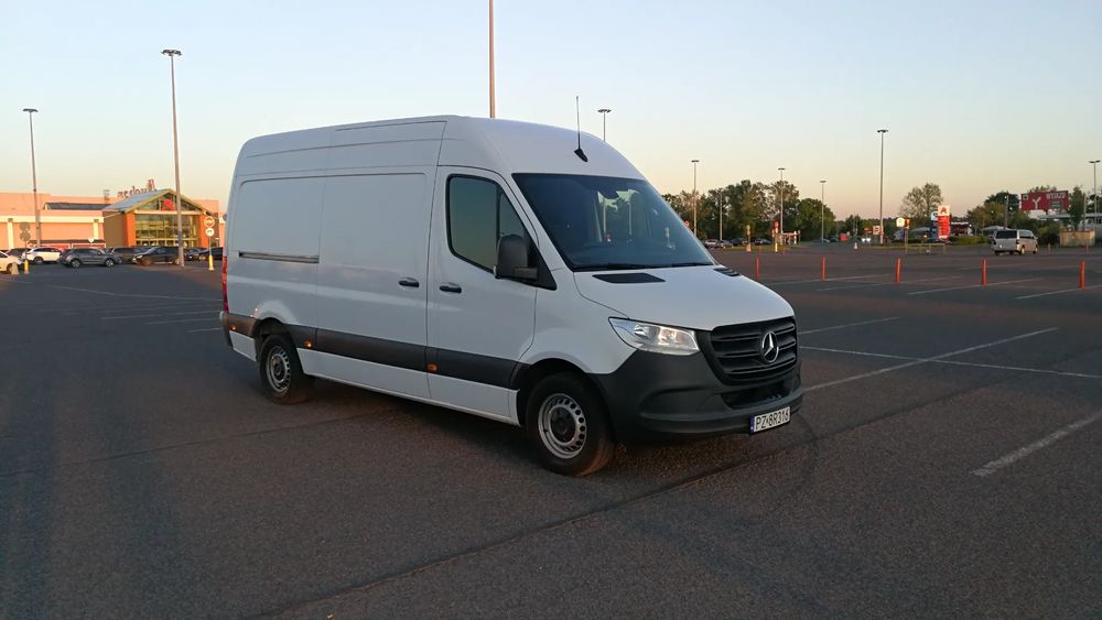 Mercedes-Benz Sprinter 2021