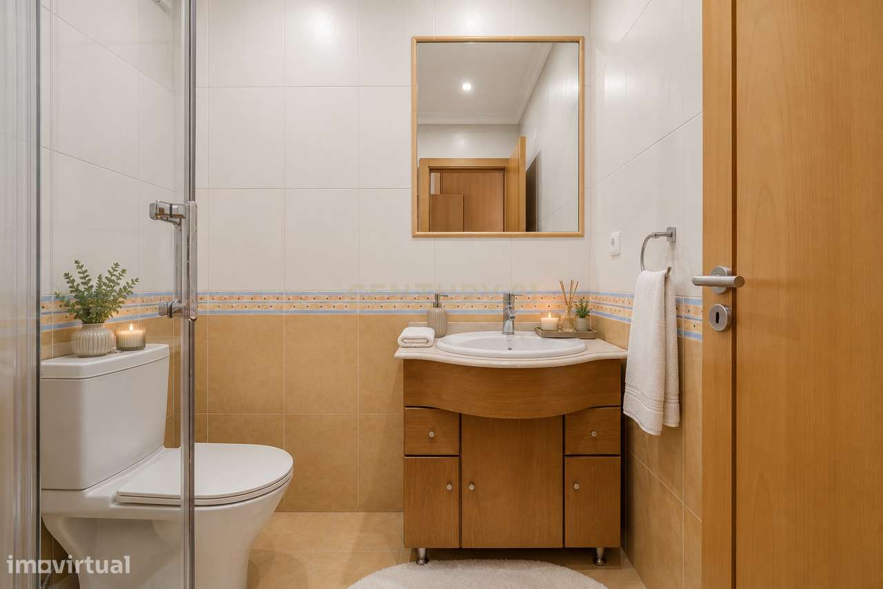Duplex Exclusivo | 1 Quarto + 3 Suites | Terraços | Vista Panorâmica s-11