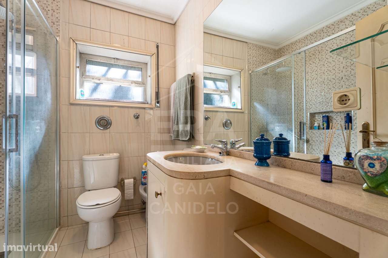 T3 Espaçoso no centro da cidade-13