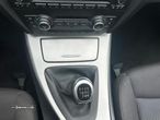 BMW 318 d Touring - 33