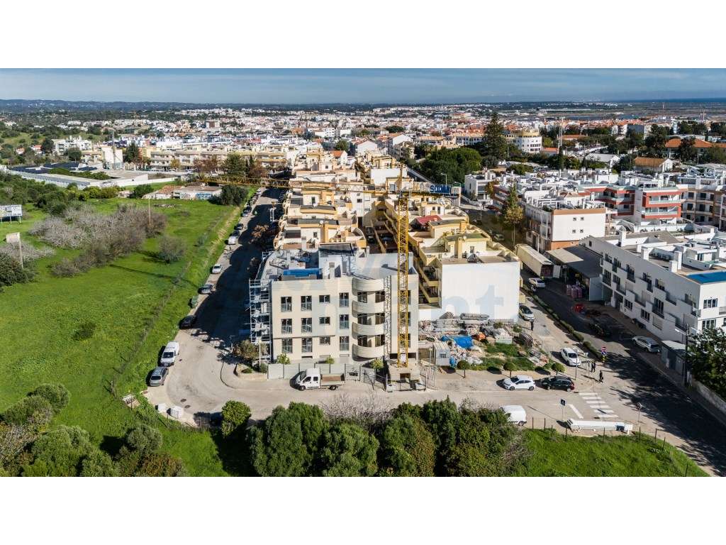 Nova Construção - Apartamento T3 com Estacionamento e Piscina em Sa... - Grande imagem: 4/21