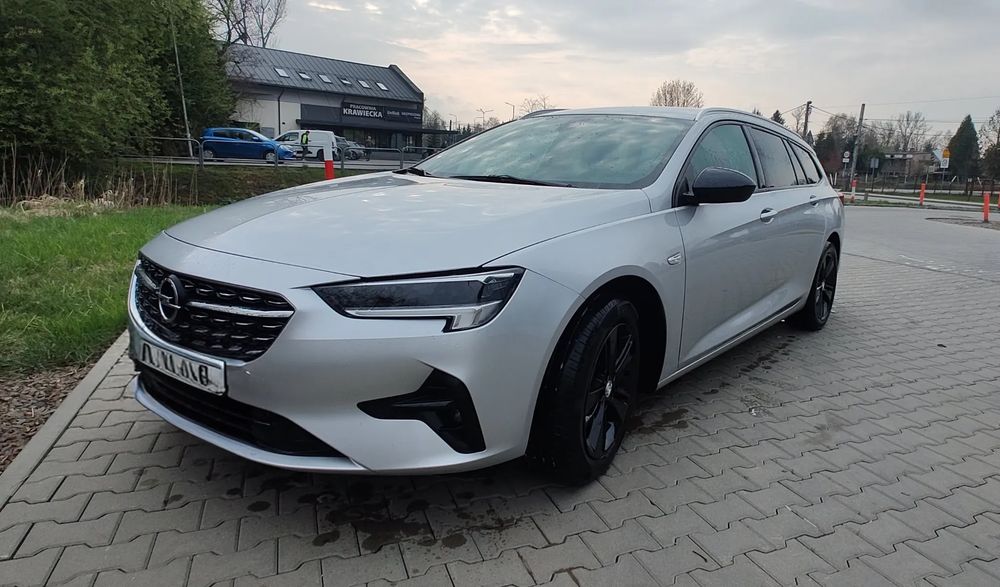 Opel Insignia B 2.0 CDTI 4x4 Automatik Sport 2021
