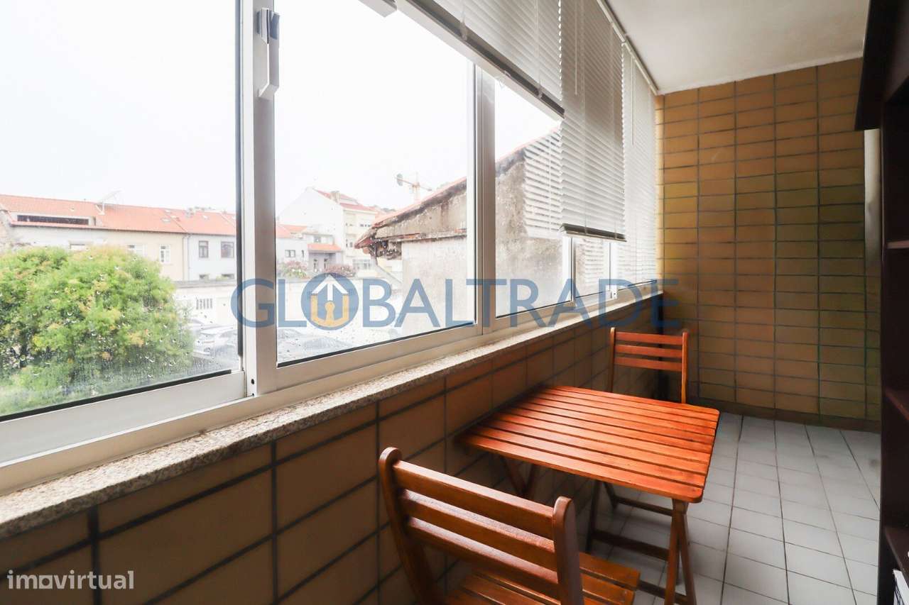 Apartamento T1 Mobilado & Equipado no Porto-10