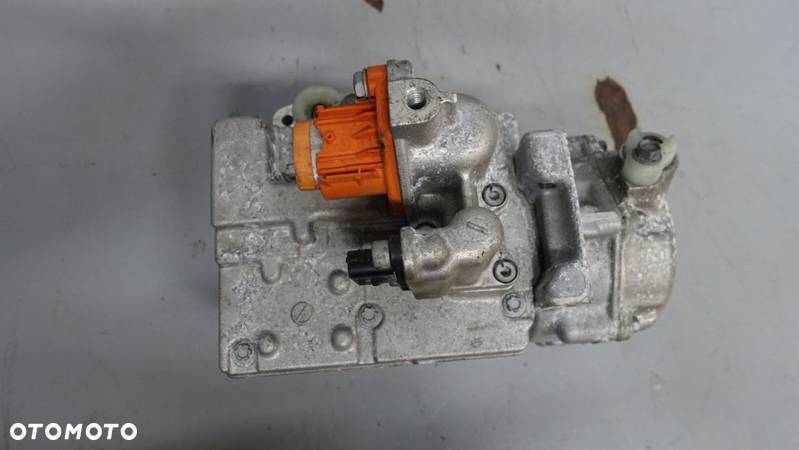 Pompa Klimy Kompresor Klimatyzacji Renault Zoe II 926005749R - 2