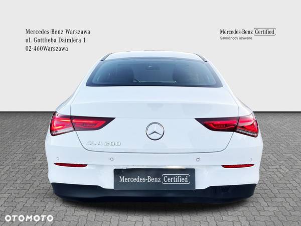 Mercedes-Benz CLA 200 Progressive 7G-DCT - 4