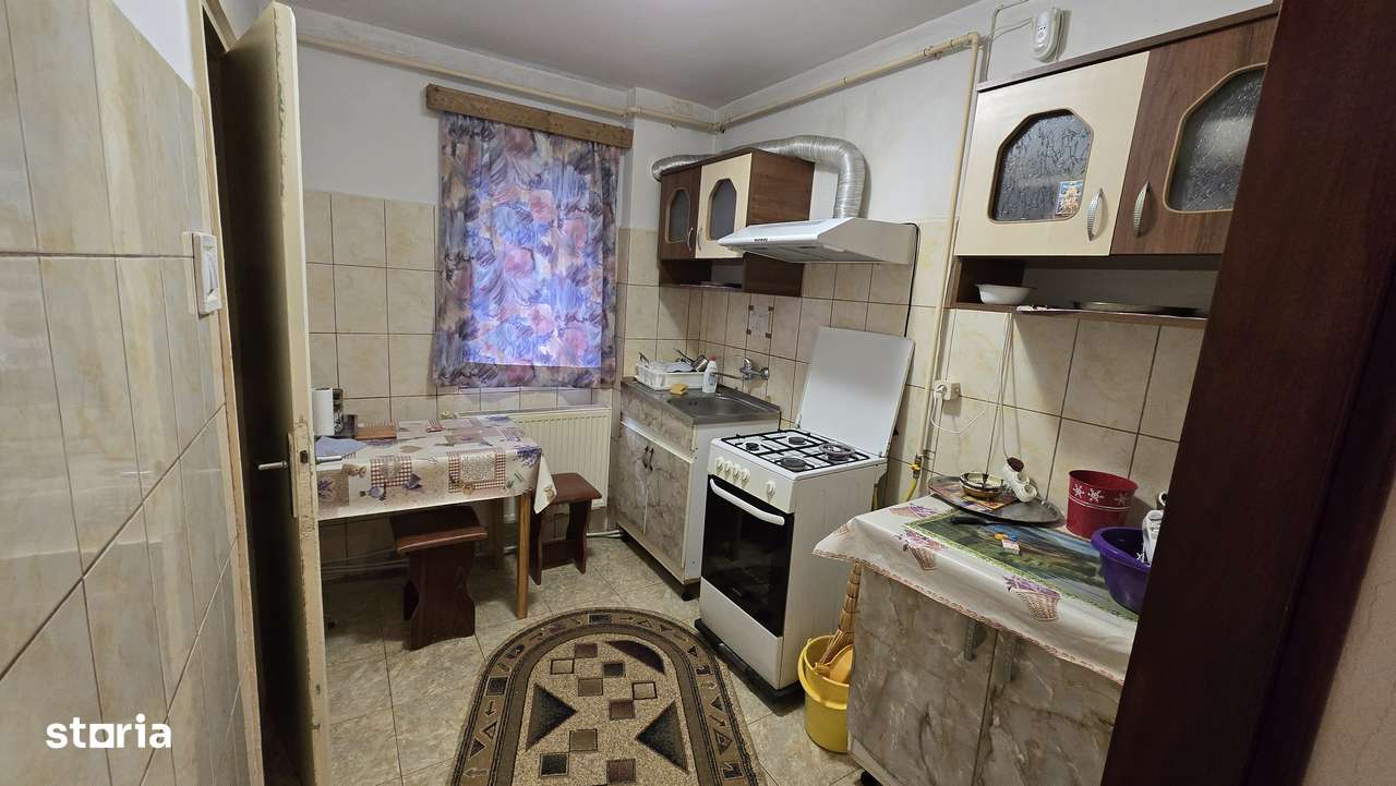 Vând apartament cu 2 camere str Smirodava et 1-0