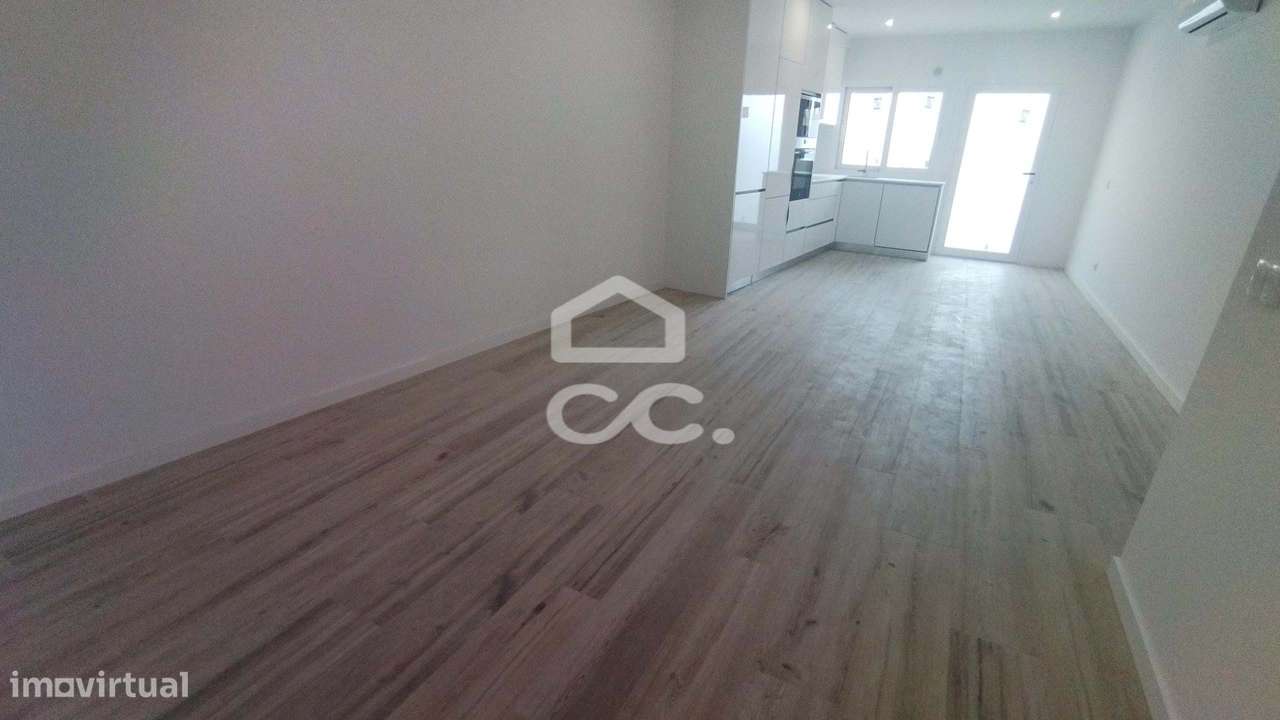 Apartamento tipo T-1+1 no centro da Vila de Pataias!-5