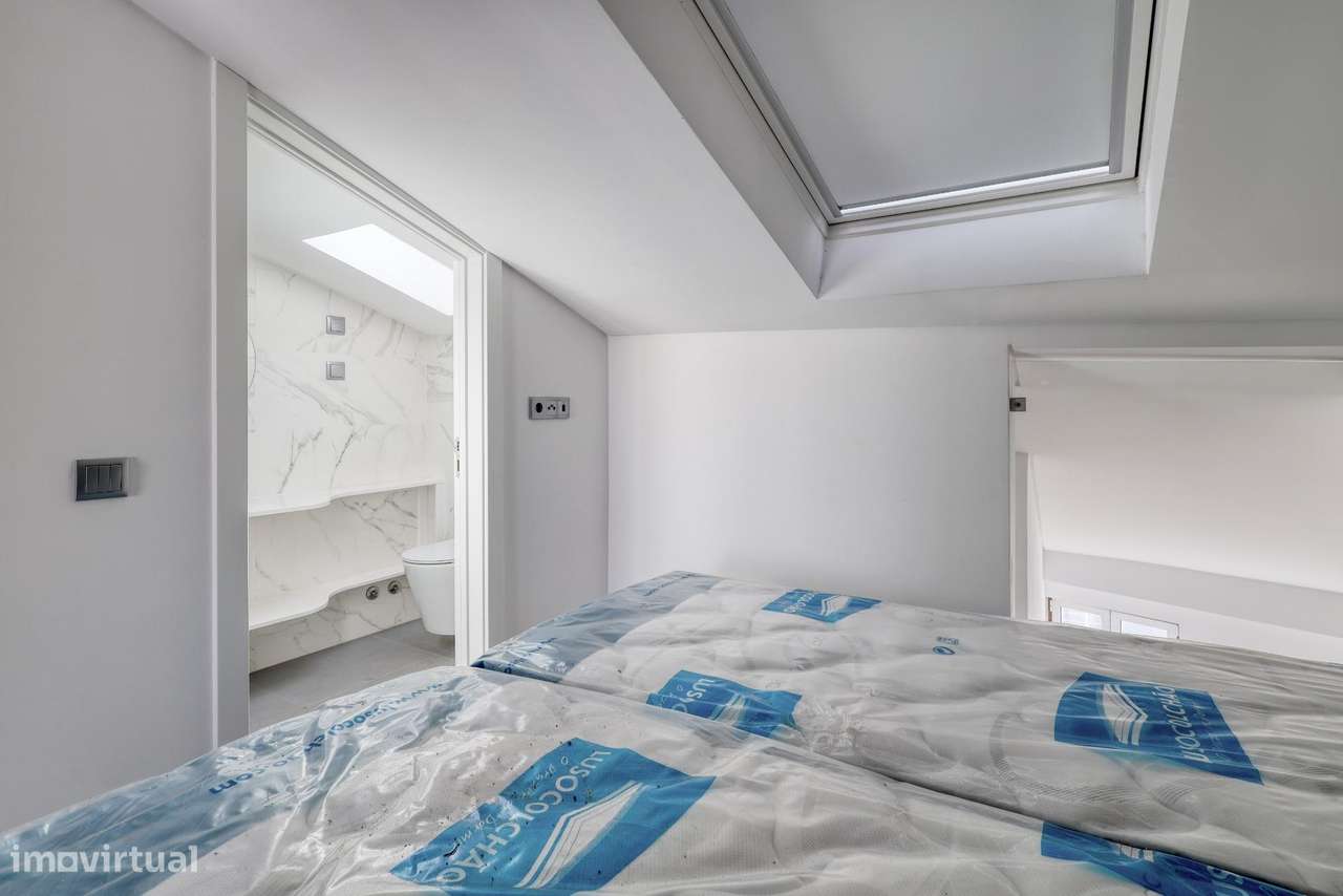 Edifício Renovado no Coração da Graça, Lisboa-29