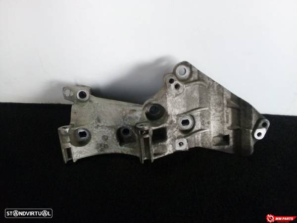 SOPORTE DO ALTERNADOR NISSAN NOTE E11, NE11 2014 - 1