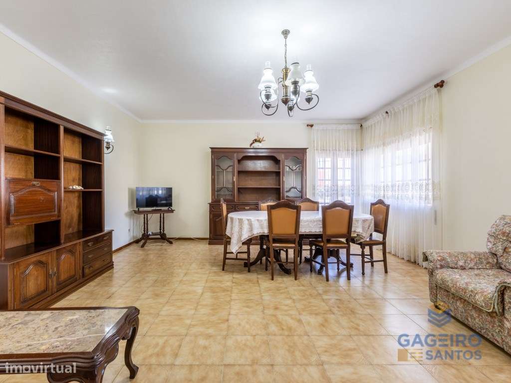 Apartamento T3, junto à praia, São Martinho do Porto - Grande imagem: 4/25