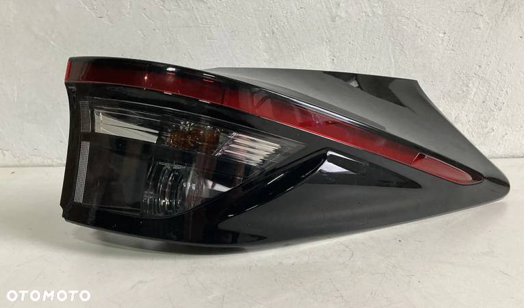 Lampa tył prawa Toyota Yaris 81550-0DE10 LED - 2