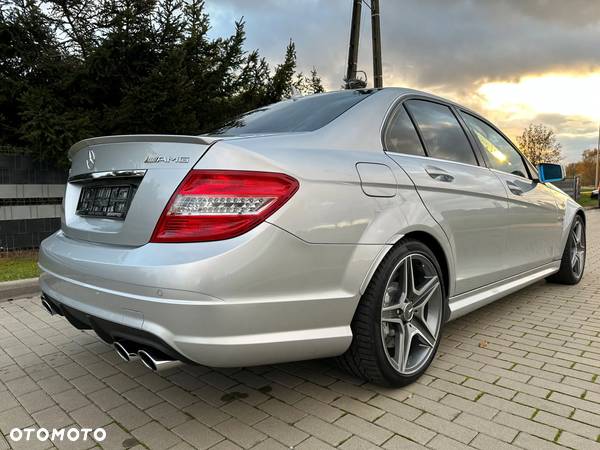 Mercedes-Benz Klasa C 63 AMG 7G-TRONIC - 10