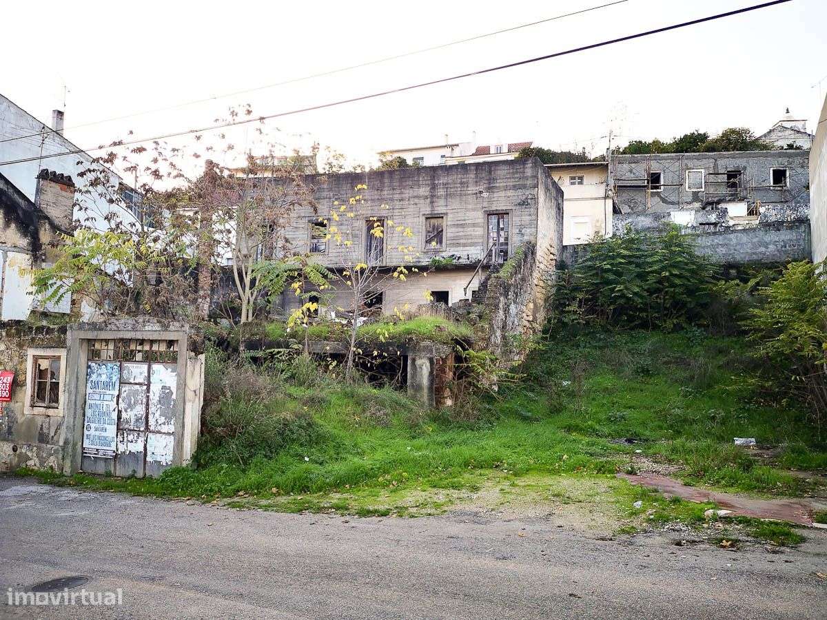 Prédio em Ruína - Grande imagem: 4/5