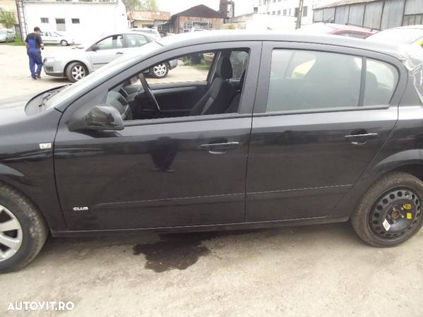 Usa Opel Astra H neagra usi fata spate stanga dreapta dezmembrez astra - 2