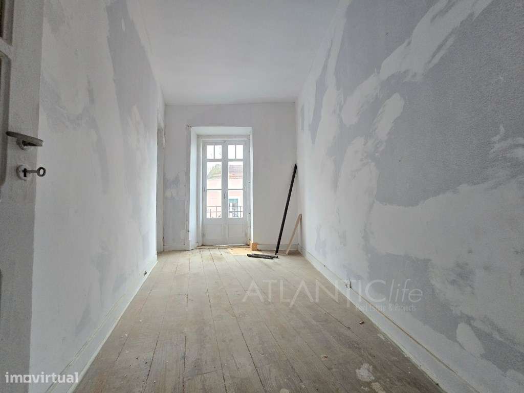 Apartamento T3 + 1 em Arroios - Excelente Oportunidade!-7