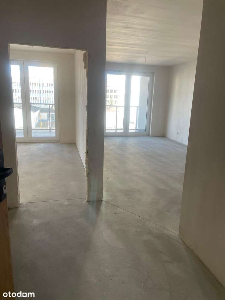 Lokal mieszkalny  wraz komórką lokatorską i miejscem postojowym w gara-9