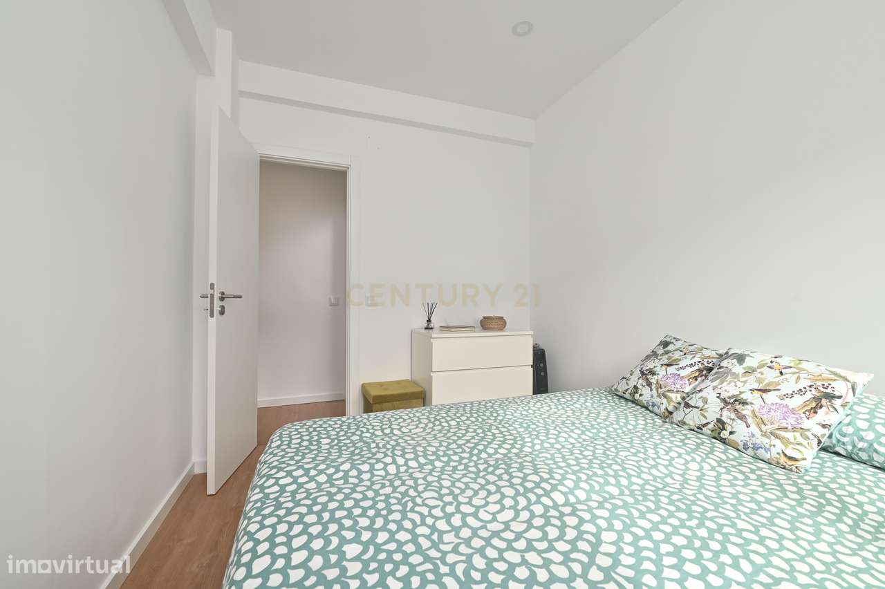 Apartamento Renovado T2 em Pinhal Novo-10