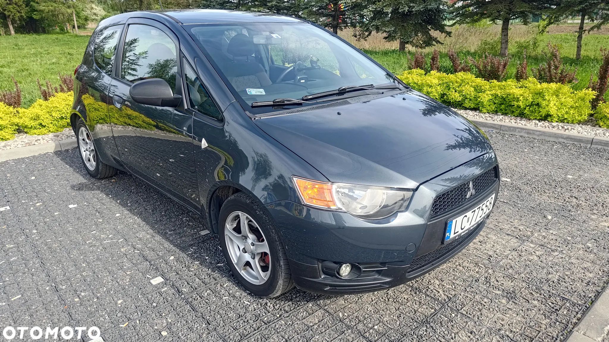 Mitsubishi Colt 1.3 Inform - 1