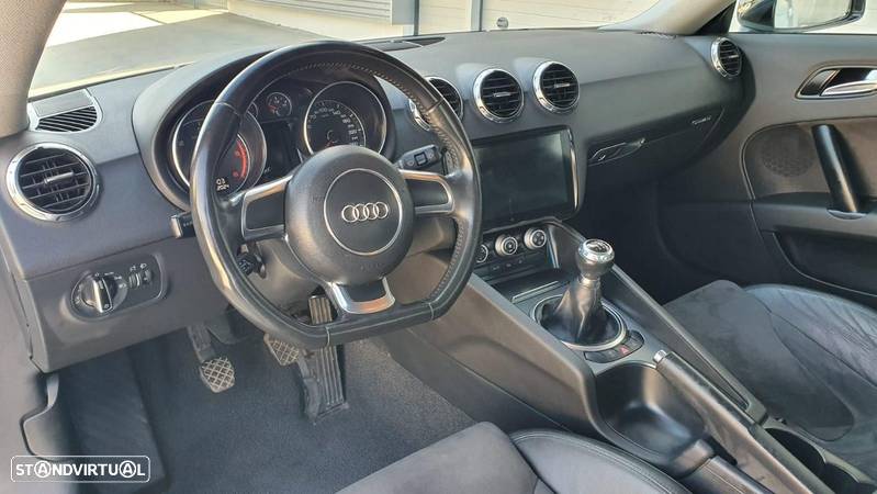 Audi TT Coupé 2.0 TDI quattro - 23