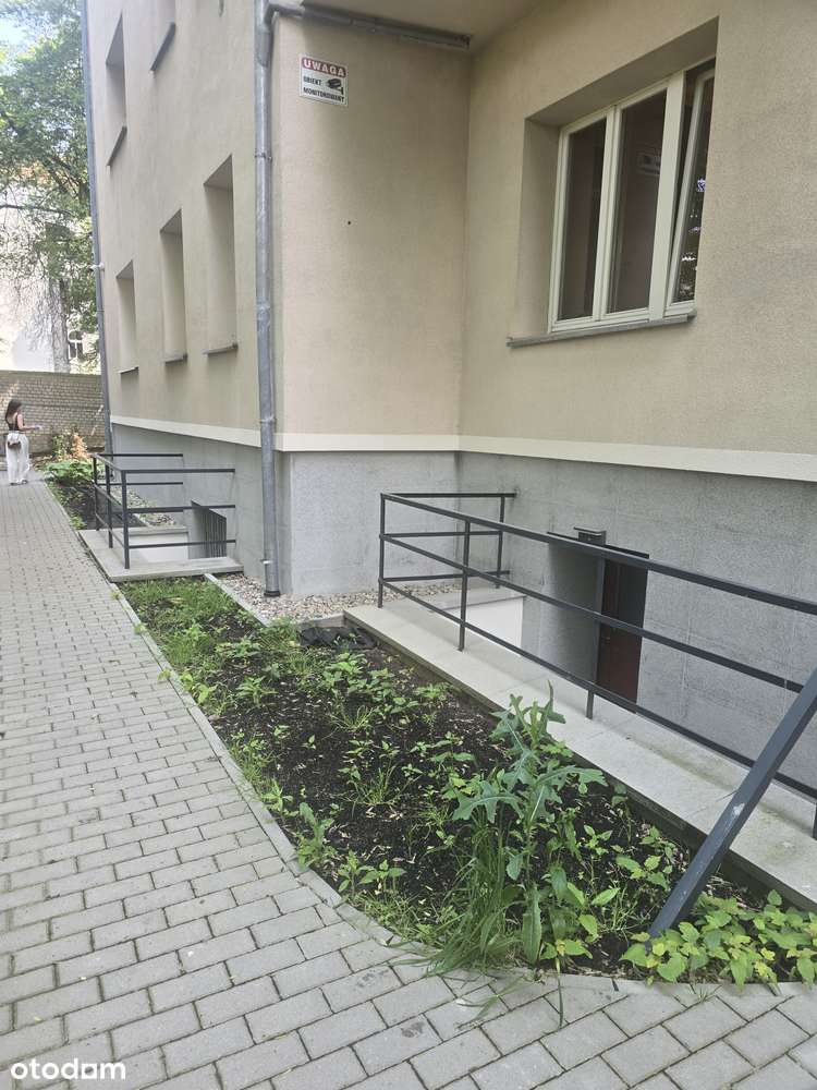 Lokal użytkowy z tarasem na dachu blisko CITY PARK - ul. Grottgera-14